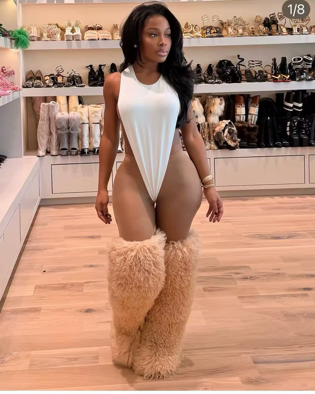 FUR BOOTS