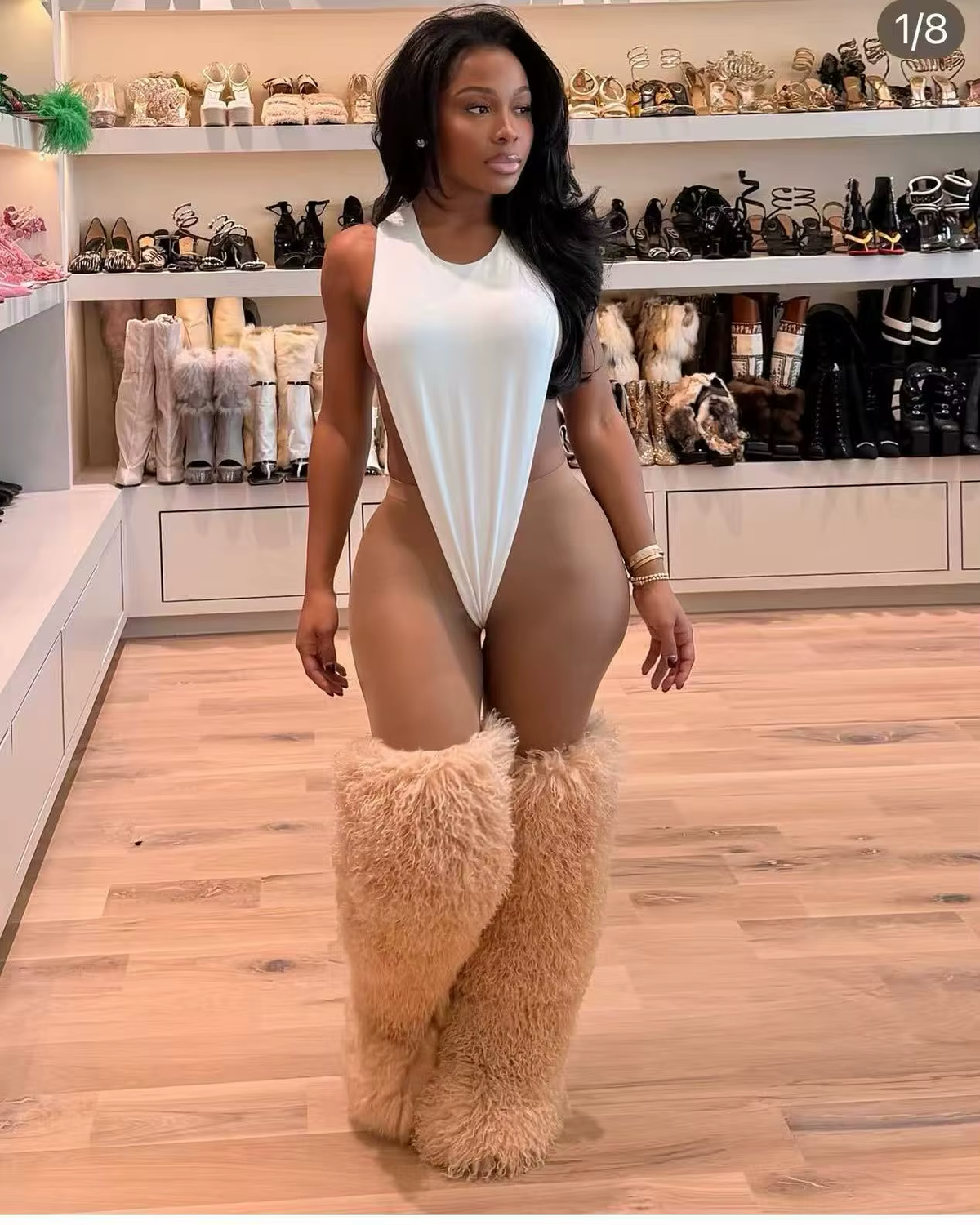 FUR BOOTS